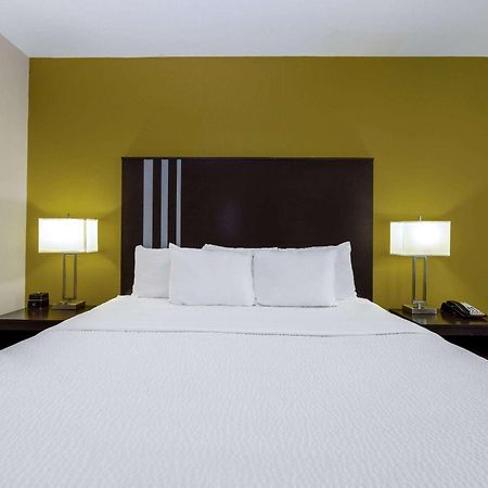 La Quinta By Wyndham Artesia Hotel Kültér fotó