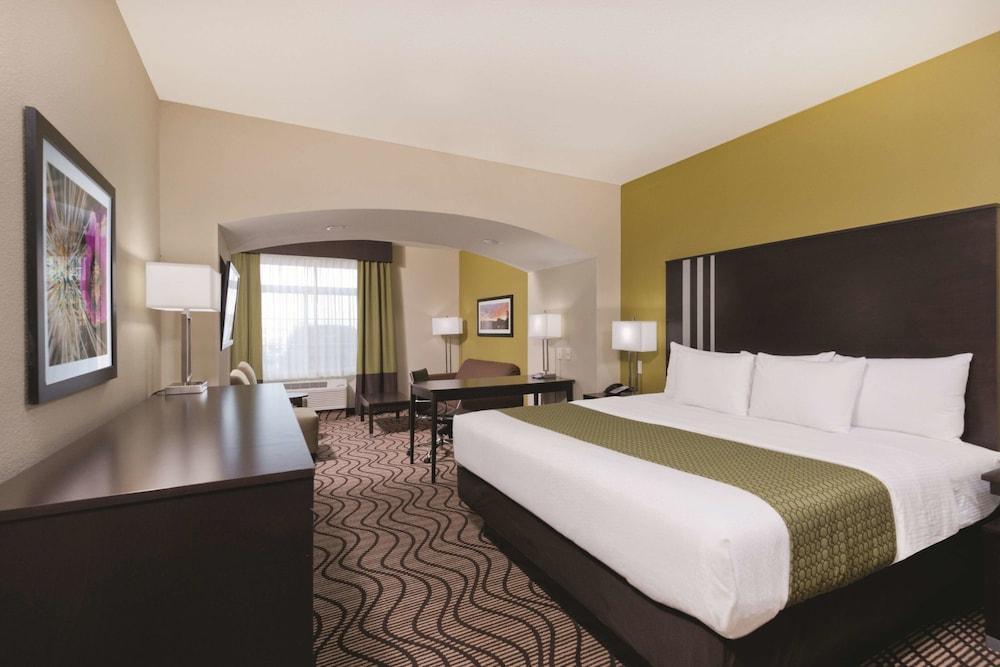 La Quinta By Wyndham Artesia Hotel Kültér fotó