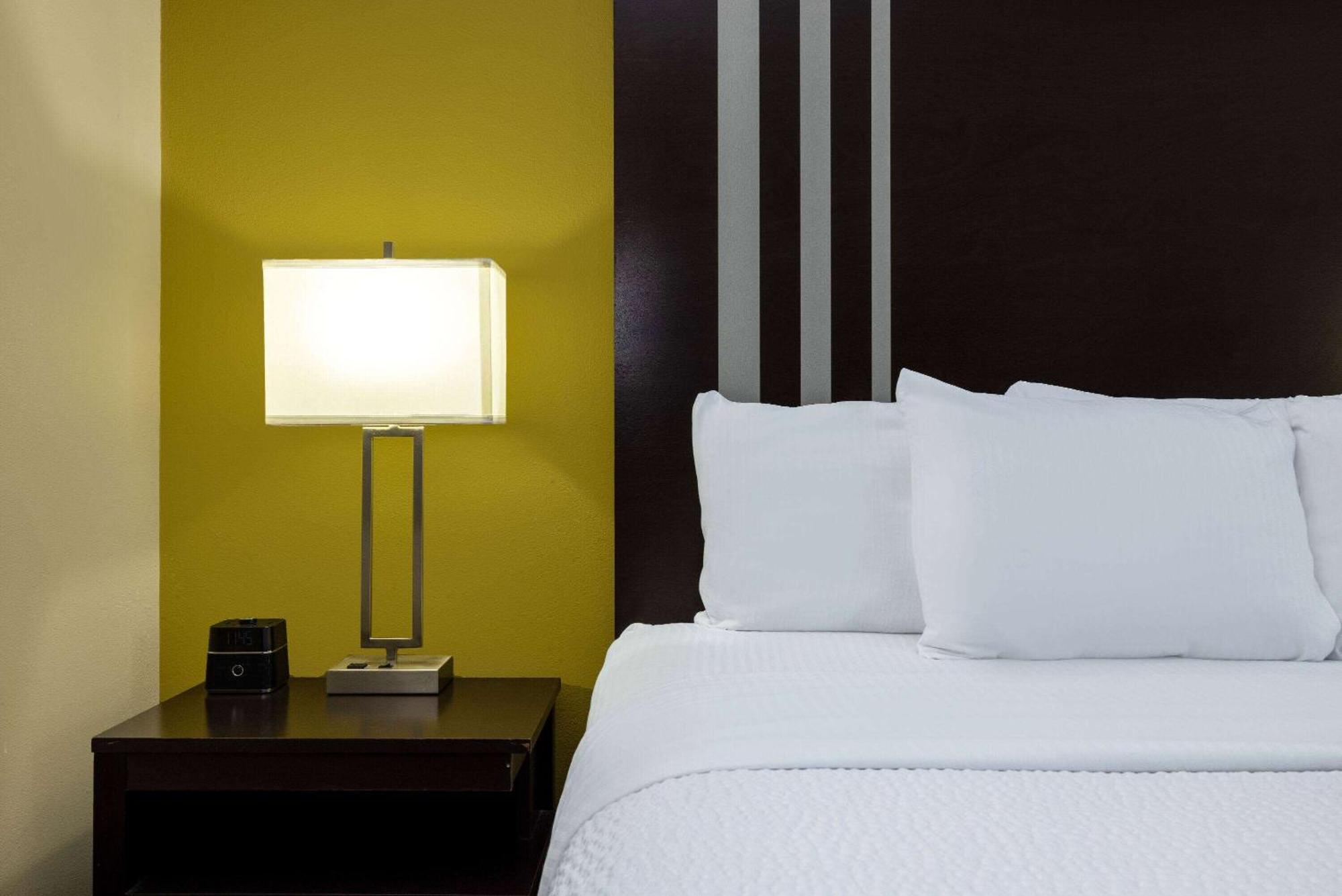 La Quinta By Wyndham Artesia Hotel Kültér fotó