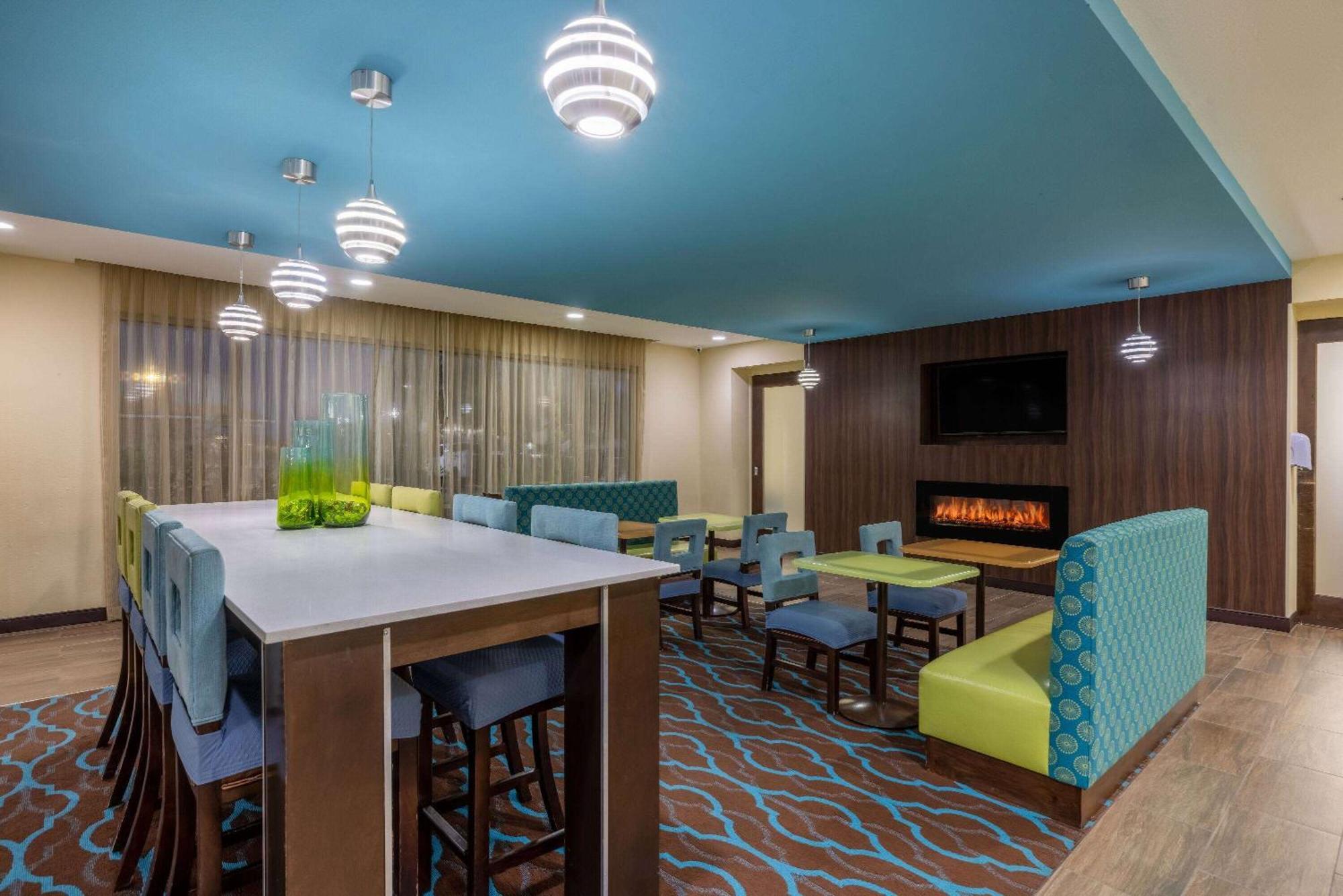 La Quinta By Wyndham Artesia Hotel Kültér fotó