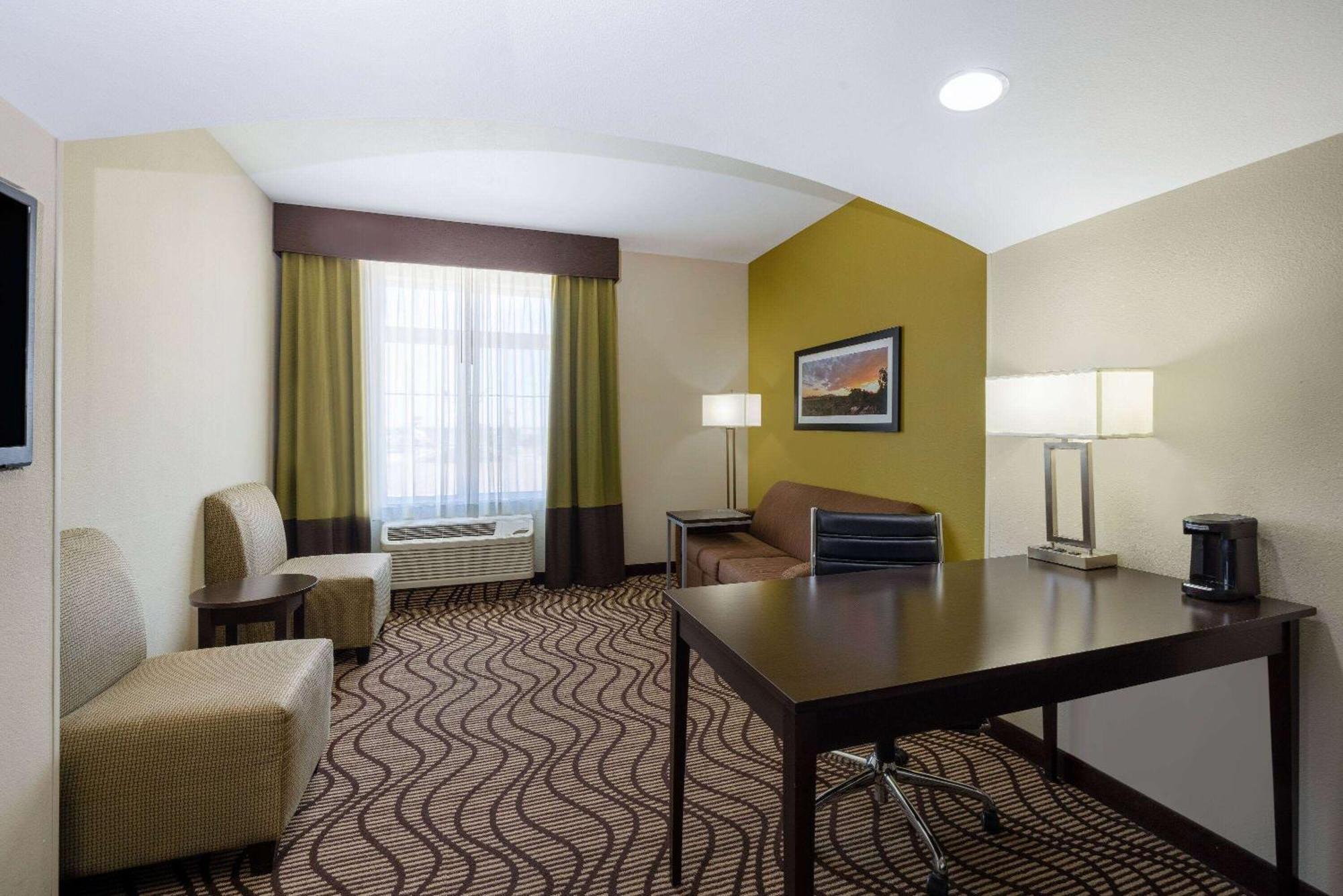 La Quinta By Wyndham Artesia Hotel Kültér fotó