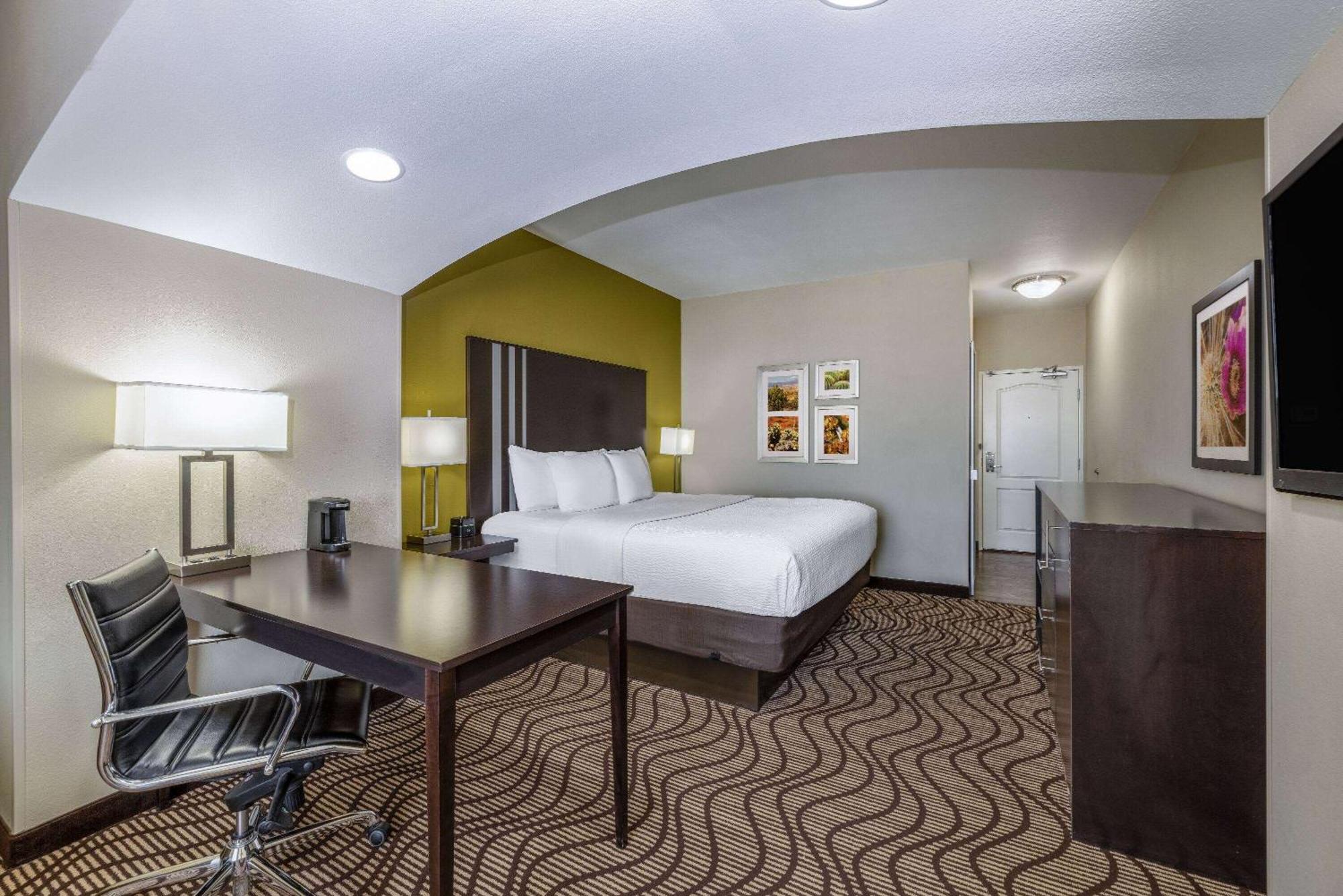 La Quinta By Wyndham Artesia Hotel Kültér fotó