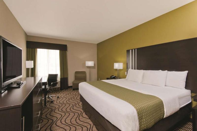 La Quinta By Wyndham Artesia Hotel Kültér fotó